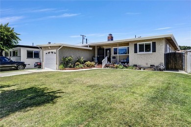 Adorable, excellent condition 3 bedroom, 2 bath 1,251 detached - photo 1
