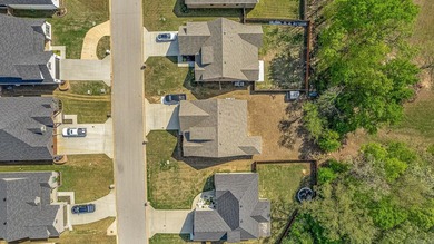 Rare 5 bedroom, 3 bath home in the desirable Villas at Sage - photo 37