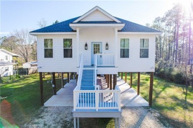 Lake Home For Sale in Lacombe, Louisiana