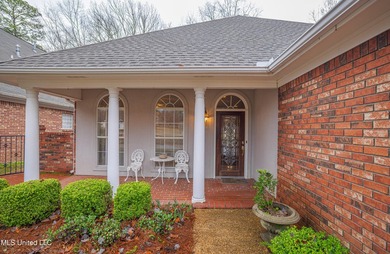 Adorable 3BR/2BA Home in Desirable Castlewoods Subdivision! - photo 2