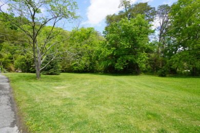Discover 20 acres of peaceful Tennessee privacy - photo 7