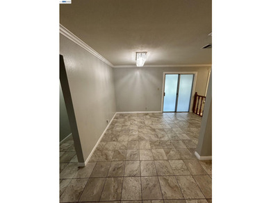 Beautifully maintained 4-bedroom, 2-bath single-story home - photo 10