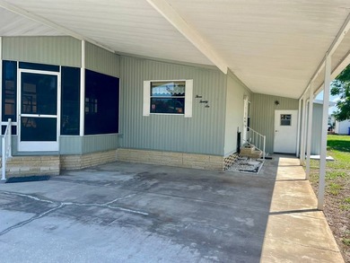 Swiss Village / Lot #326 / 2 Bedroom/2 Bath / 1,080 Sq. Ft. / - photo 2