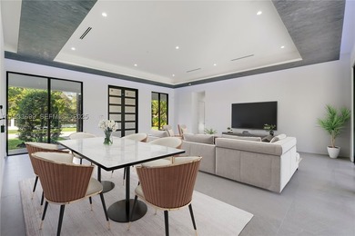 This extraordinary property offers a rare opportunity to enjoy - photo 12
