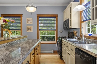 Situated on a private 2.65 acre lot, with 417' of tidal frontage - photo 14