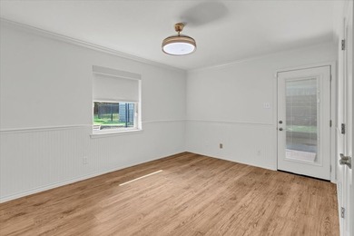 Welcome to a beautifully updated Grapevine home where generous - photo 26