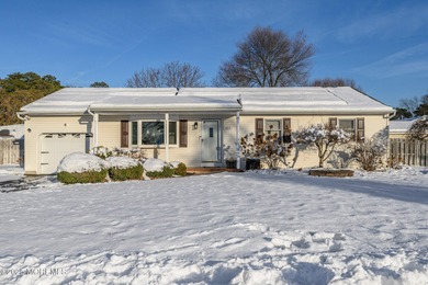 Pine Lake Home Sale Pending in Toms River New Jersey