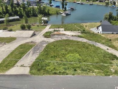 Kentucky Lake Lot For Sale in Gilbertsville Kentucky