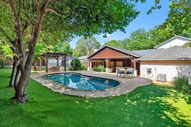 Welcome to a beautifully updated Grapevine home where generous - photo 35