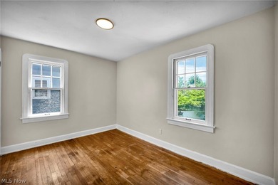 Don't miss this beautifully maintained Colonial-style home in - photo 26