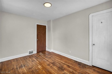 Don't miss this beautifully maintained Colonial-style home in - photo 28