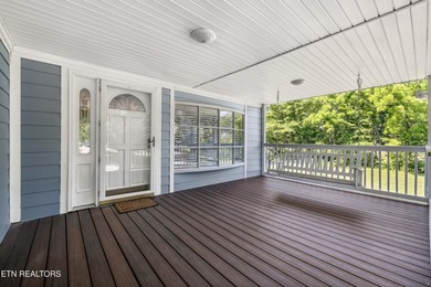 Exquisite Country Estate on 34.5 Acres. Escape to the - photo 6
