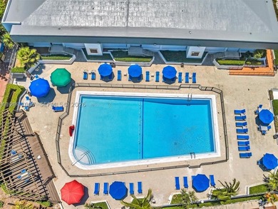 Excellent opportunity for Investor or Owner Occupant with the - photo 4