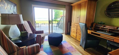 Welcome to your water-front haven situated on the shores of - photo 9