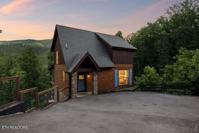 Welcome to The Cozy Bear--your private Smoky Mountain escape - photo 1