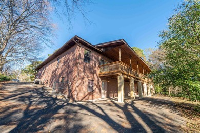 This 7 Bedroom 5 Bath home is perfect for a large family or - photo 9