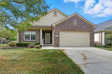Lake Condo For Sale in Canton, Michigan