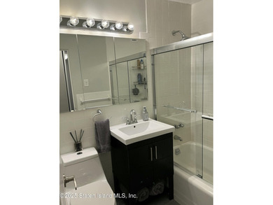 Furniture included. Turn key! (Should you want) Location! - photo 19