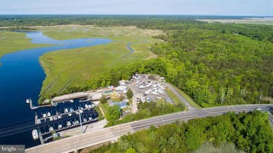 Premier Waterfront Marina & Income Powerhouse! Seize this rare - photo 40