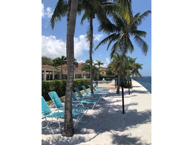 Tropical intracoastal living at this gated, waterfront community - photo 3