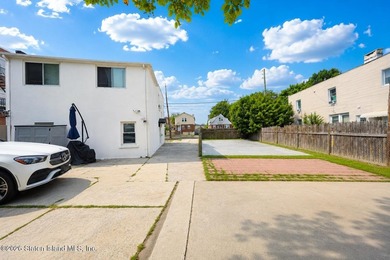 Two Family Home in South Beach - 3 Mins to VZ Bridge! Excellent - photo 11