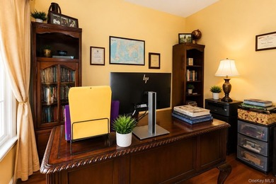 Luxury living in the prestigious gated community of Mansion - photo 14