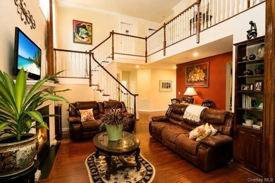Luxury living in the prestigious gated community of Mansion - photo 17