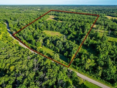 (private lake, pond, creek) Acreage For Sale in Lebanon Missouri