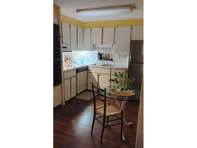 Charming 2-bedroom, 2-bath manufactured home located in a - photo 23