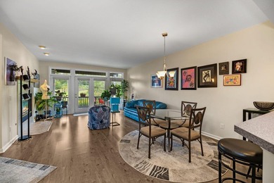 Buyer Financing Fell Through! Affordable Condo with detached - photo 3