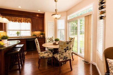Luxury living in the prestigious gated community of Mansion - photo 26