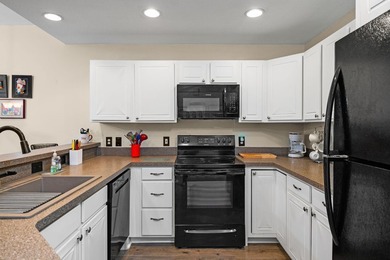 Buyer Financing Fell Through! Affordable Condo with detached - photo 7