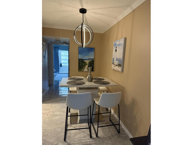 Charming one-bedroom, one-bathroom condominium located in - photo 8