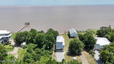 Stunning direct Gulf-front custom home built in 2020 offering - photo 30