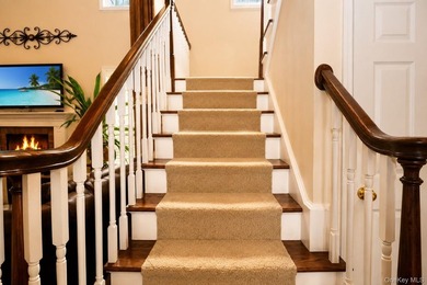 Luxury living in the prestigious gated community of Mansion - photo 31