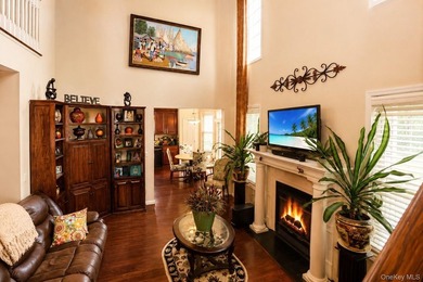 Luxury living in the prestigious gated community of Mansion - photo 32