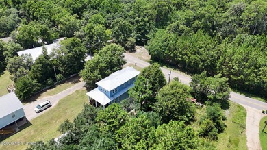 Stunning direct Gulf-front custom home built in 2020 offering - photo 33