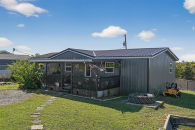 (private lake, pond, creek) Home For Sale in Owenton Kentucky