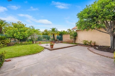Located in the inviting community of The Village of Bernardo - photo 35