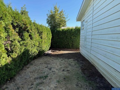 55+ Community. Well maintained, spacious home. Lots of storage