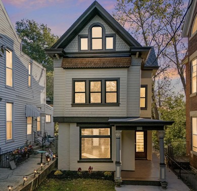 (private lake, pond, creek) Home Sale Pending in Covington Kentucky