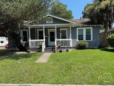 Welcome to 320 Forrest Ave, a 3 bedroom 1 bath home in - photo 2