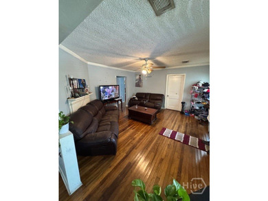 Welcome to 320 Forrest Ave, a 3 bedroom 1 bath home in - photo 5
