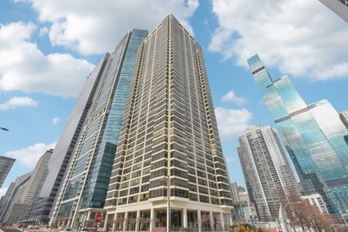 Lake Michigan - Cook County Condo For Sale in Chicago Illinois