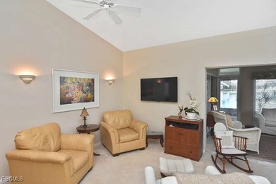 Stunning Lakefront End-Unit Condo in Desirable McGregor Park