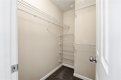 Beautifully renovated and move-in ready, this spacious 6-bedroom - photo 14