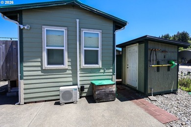 Escape to your own fully furnished retreat just moments from - photo 20