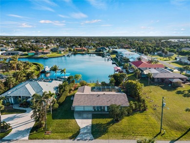 Port Charlotte Waterway Lakes Area Home For Sale in Port Charlotte Florida