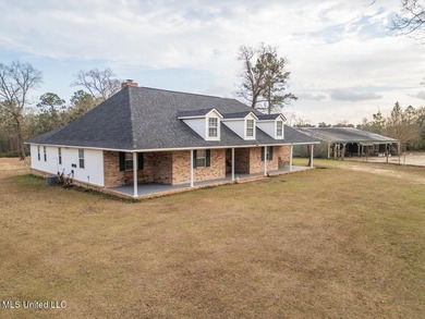 Waterfront country living on approximately 10.75 fully fenced - photo 4