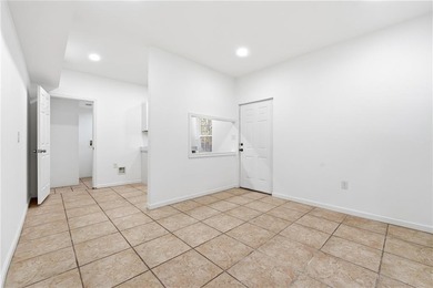 Beautifully renovated and move-in ready, this spacious 6-bedroom - photo 33